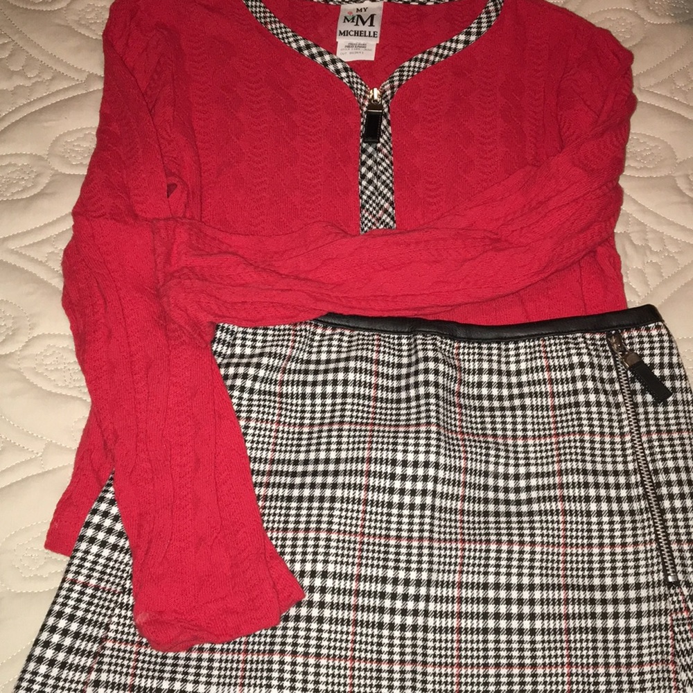 Girls Two-Piece Outfit | Size M ❤️